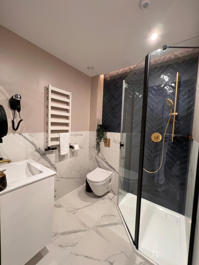 Resto Inn - Smart Apartamenty Blisko Energylandii Polwies Extérieur photo