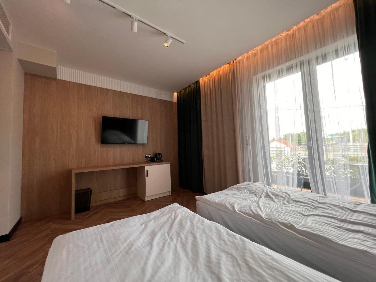 Resto Inn - Smart Apartamenty Blisko Energylandii Polwies Extérieur photo