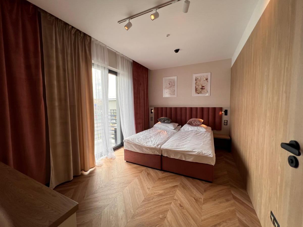 Resto Inn - Smart Apartamenty Blisko Energylandii Polwies Extérieur photo