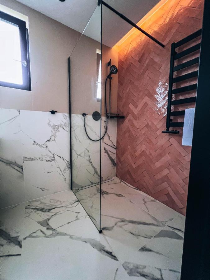 Resto Inn - Smart Apartamenty Blisko Energylandii Polwies Extérieur photo