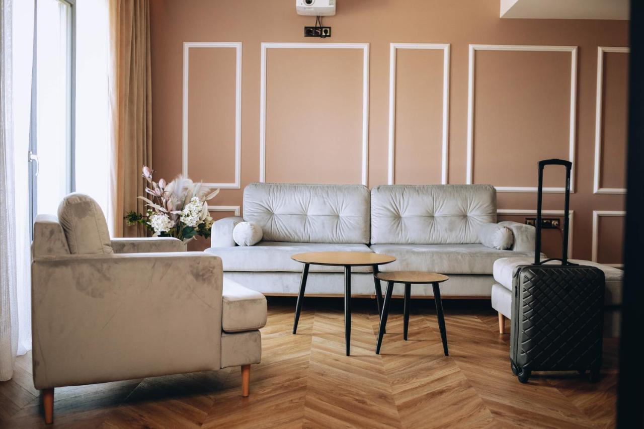Resto Inn - Smart Apartamenty Blisko Energylandii Polwies Extérieur photo